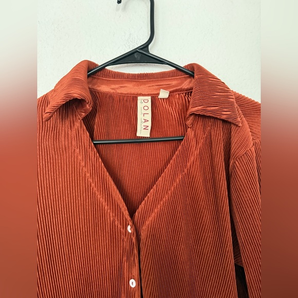 Anthropologie DOLAN lettuce-hem button down top- Medium - Picture 8 of 15